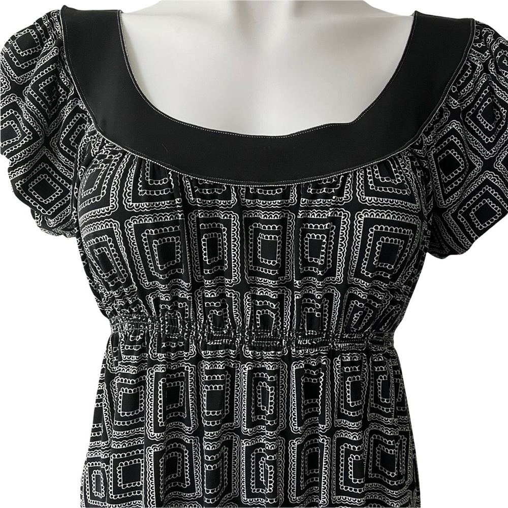 Max Studio Empire Waist Scoop Neck Dress - Picture 7 of 11